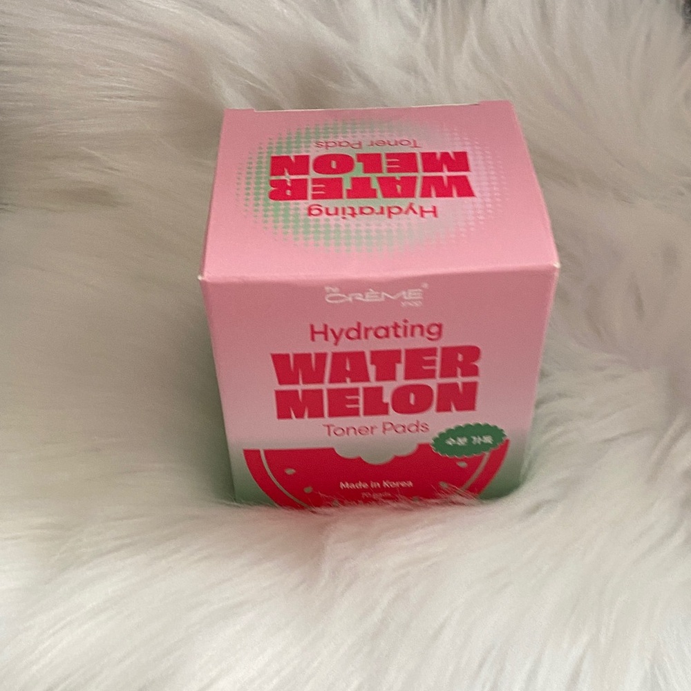 The Creme shop Hydrating Watermelon Toner Pads - NIB
